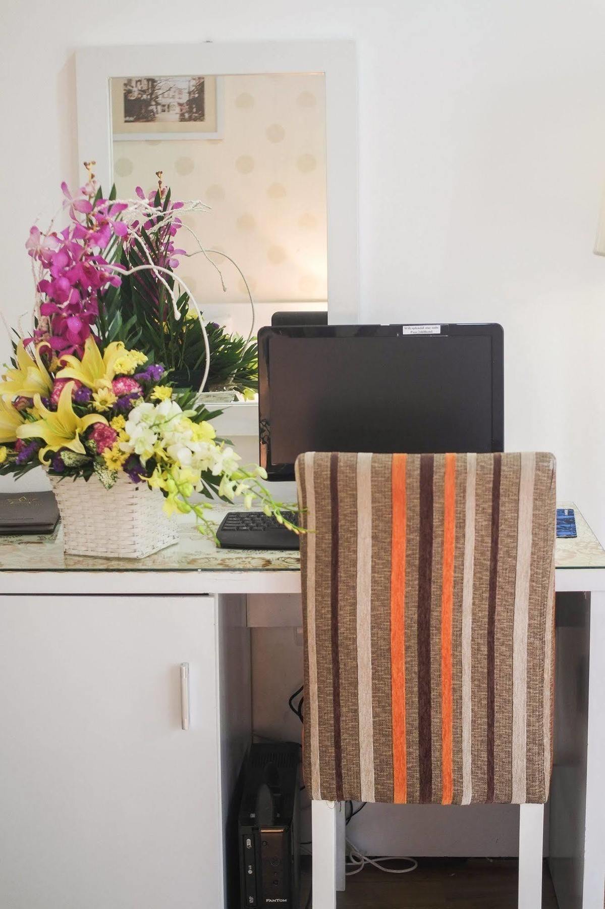Splendid Star Suites Hotel Hanoi Dış mekan fotoğraf